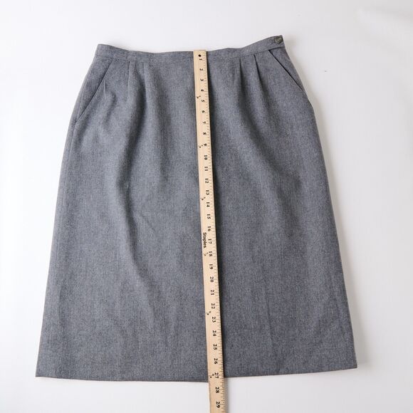 Vtg Pendleton Skirt 16 Gray 100% Wool Pleated Classic Old Money Minimalist Holes - Picture 6 of 10
